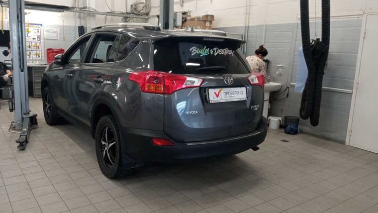 Toyota RAV4, 2014 - вид 4