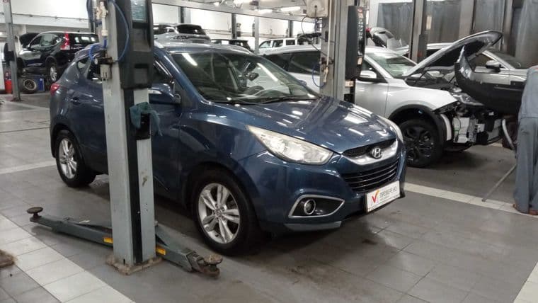 Hyundai ix35, 2010 - вид 1