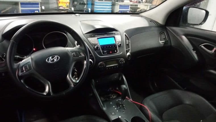 Hyundai ix35, 2010 - вид 4