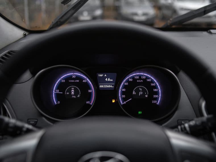 Hyundai ix35, 2010 - вид 4