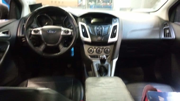 Ford Focus, 2011 - вид 4