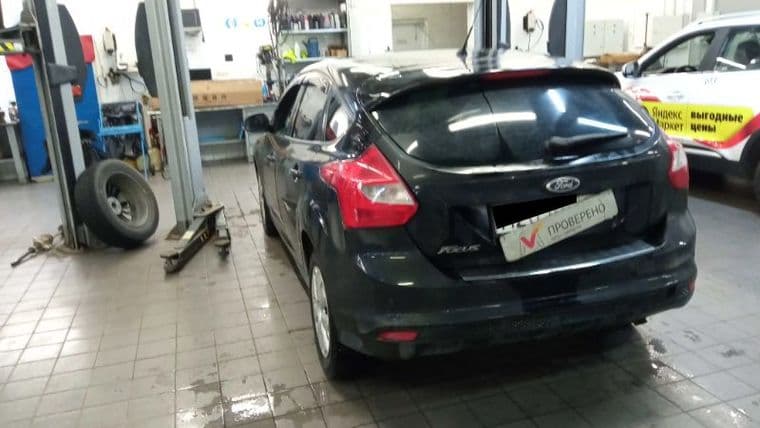 Ford Focus, 2011 - вид 3