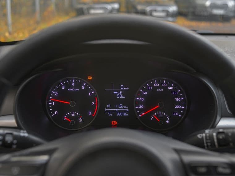KIA Rio X-Line, 2018 - вид 4