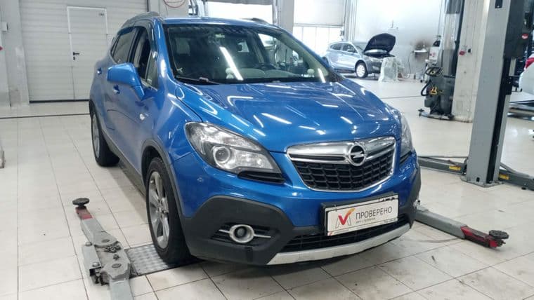 Opel Mokka 2014 года, 167 000 км - вид 2