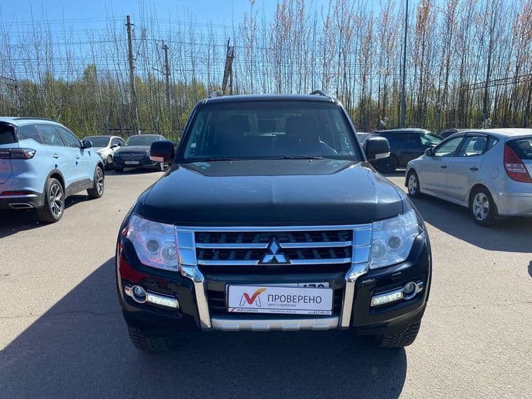 Mitsubishi Pajero, 2017 - вид 1