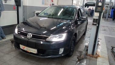 Volkswagen Jetta 2015 года, 159 363 км - вид 1