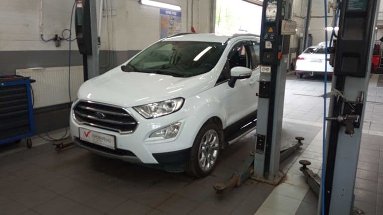Ford EcoSport 2018 года, 47 350 км - вид 1