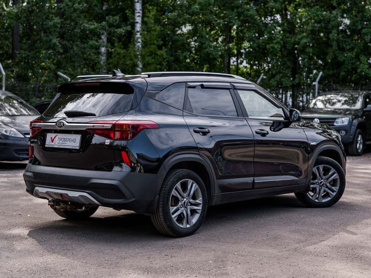 KIA Seltos 2021 года, 149 986 км - вид 2