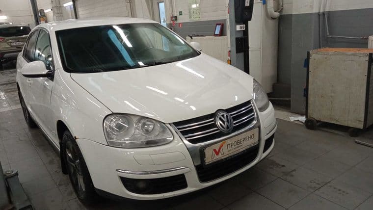 Volkswagen Jetta 2009 года, 255 138 км - вид 2