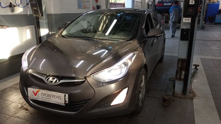 Hyundai Elantra, 2014