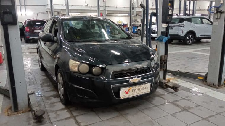 Chevrolet Aveo 2013 года, 82 613 км - вид 2