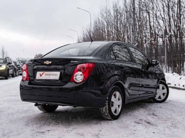 Chevrolet Aveo 2013 года, 82 613 км - вид 2