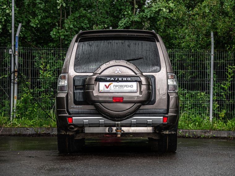 Mitsubishi Pajero, 2011 - вид 3