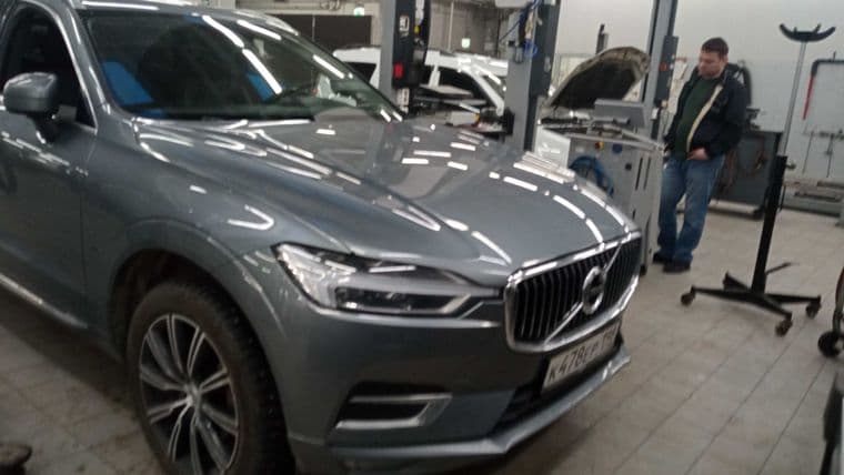 Volvo XC60, 2020 - вид 1