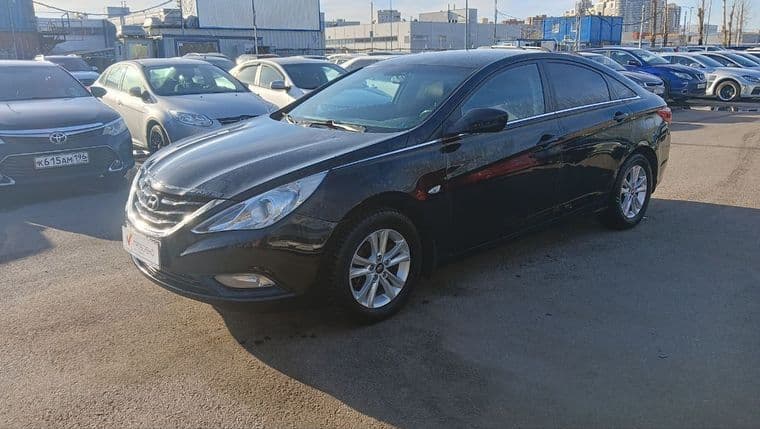 Hyundai Sonata, 2011