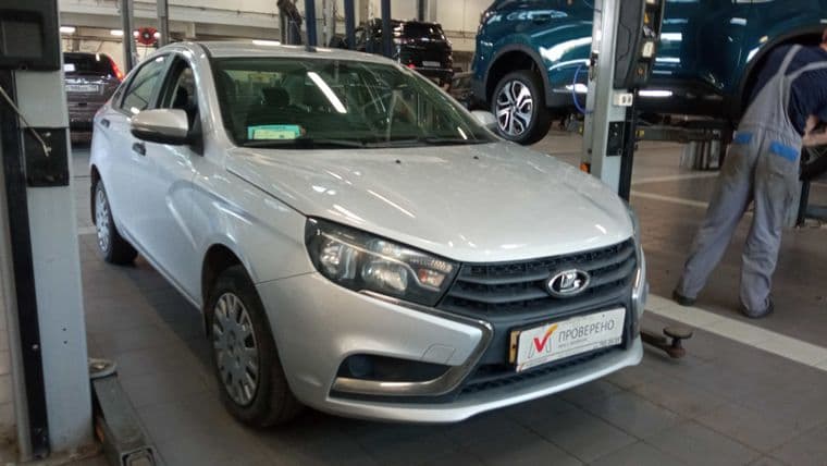 ВАЗ (LADA) Vesta, 2018 - вид 1