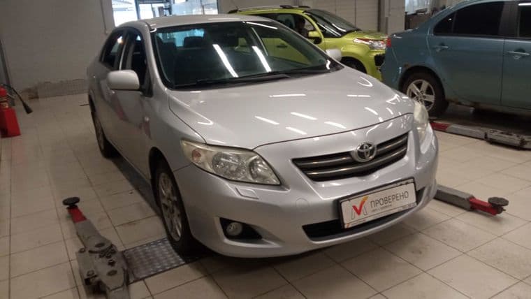 Toyota Corolla 2008 года, 148 045 км - вид 2