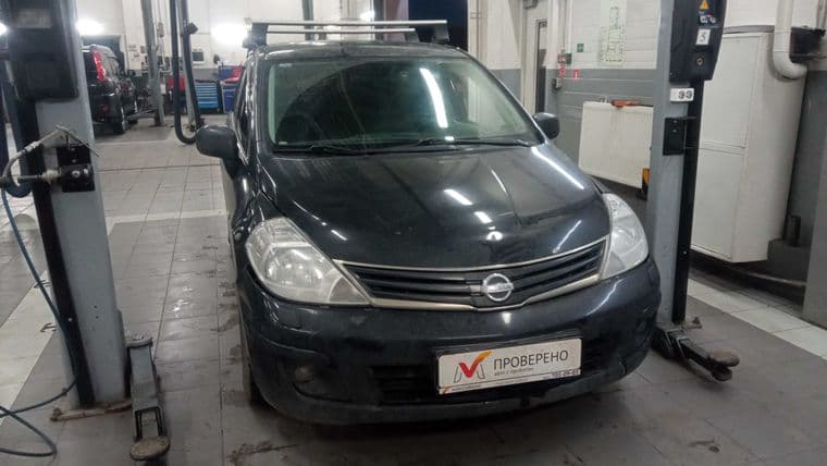 Nissan Tiida, 2011 - вид 1