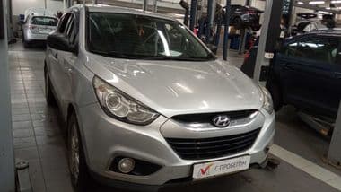 Hyundai ix35 2012 года, 170 000 км - вид 2