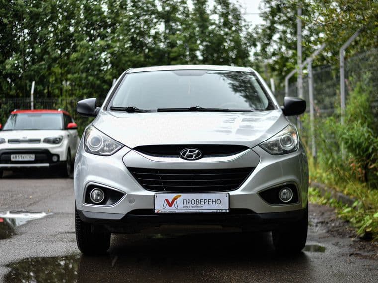 Hyundai ix35, 2012 - вид 2