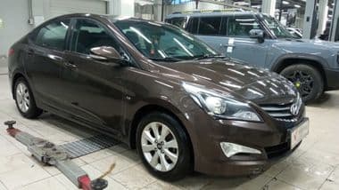 Hyundai Solaris 2016 года, 96 572 км - вид 2