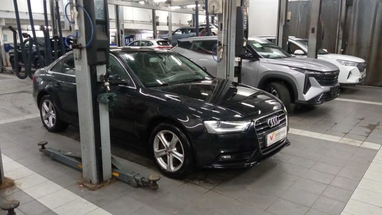 Audi A4 2012 года, 177 132 км | VIN 03608 - вид 2