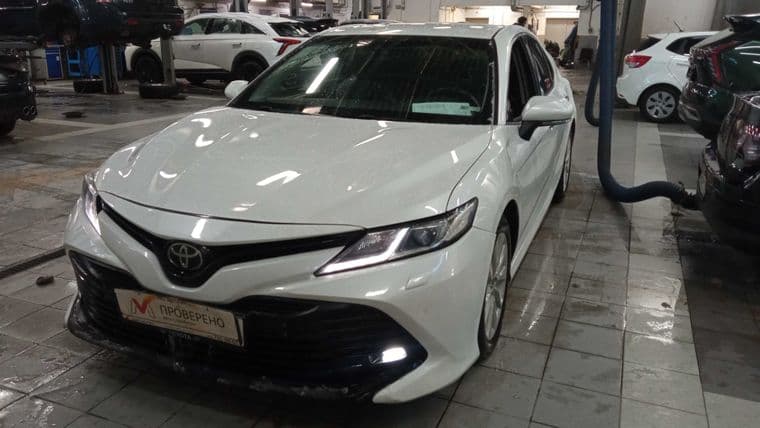 Toyota Camry 2019 года, 222 533 км - вид 1