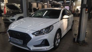 Hyundai Sonata 2018 года, 58 307 км | VIN 01530 - вид 1