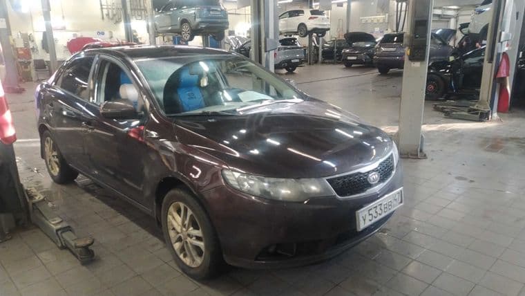 KIA Cerato 2011 года, 261 465 км | VIN 32219 - вид 2