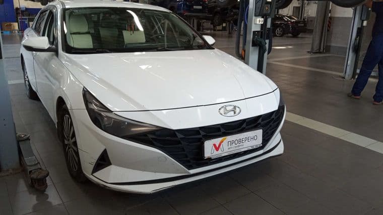 Hyundai Elantra 2021 года, 346 080 км - вид 2
