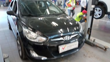 Hyundai Solaris 2013 года, 187 768 км - вид 2