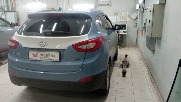 Hyundai ix35 2014 года, 127 973 км - вид 2