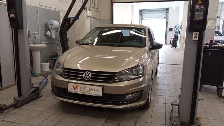 Volkswagen Polo 2017 года, 76 164 км - вид 1