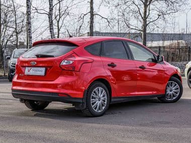 Ford Focus 2014 года, 229 512 км - вид 2