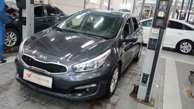 KIA Ceed 2017 года, 139 122 км - вид 1