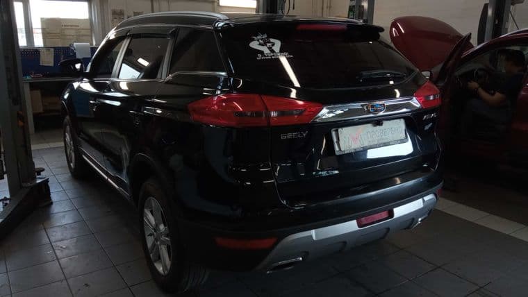 Geely Atlas, 2020 - вид 3