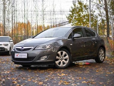 Opel Astra 2012 года, 190 425 км - вид 1