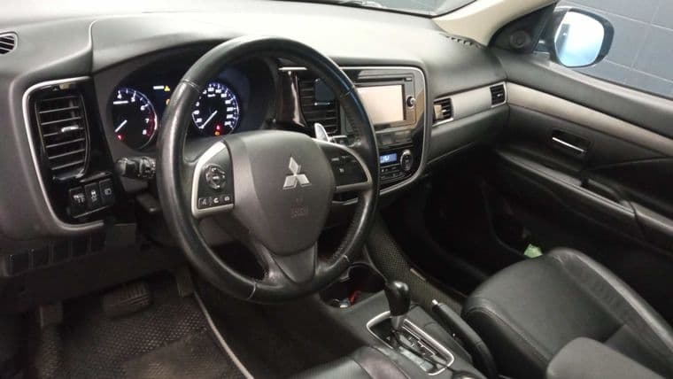 Mitsubishi Outlander, 2014 - вид 4