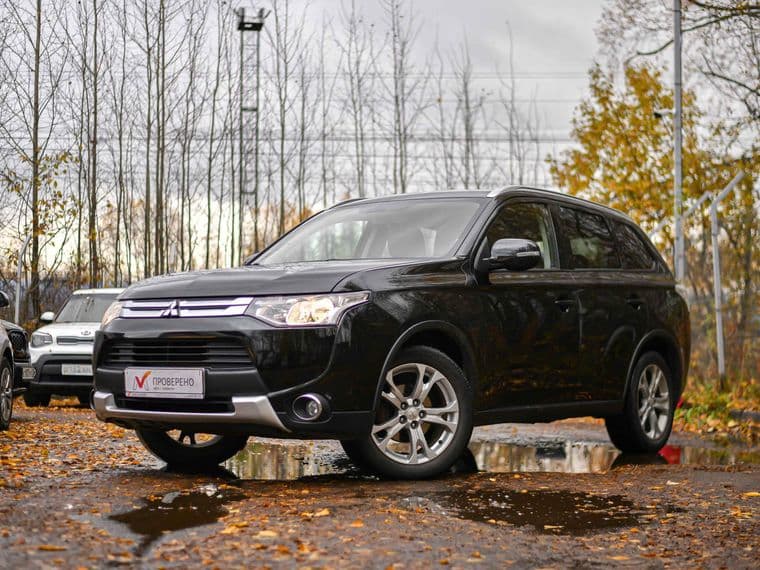 Mitsubishi Outlander, 2014
