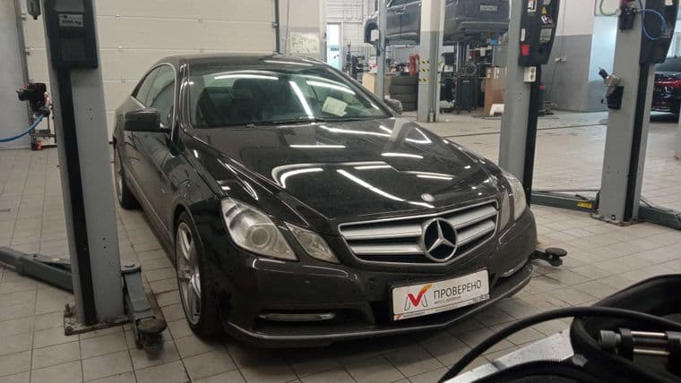 Mercedes-Benz E-класс, 2011 - вид 1