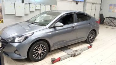 Hyundai Solaris 2020 года, 154 270 км - вид 1