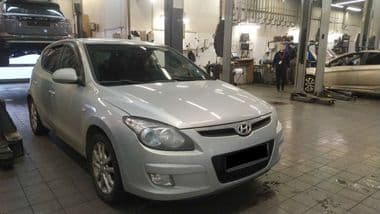 Hyundai i30 2009 года, 149 592 км - вид 2