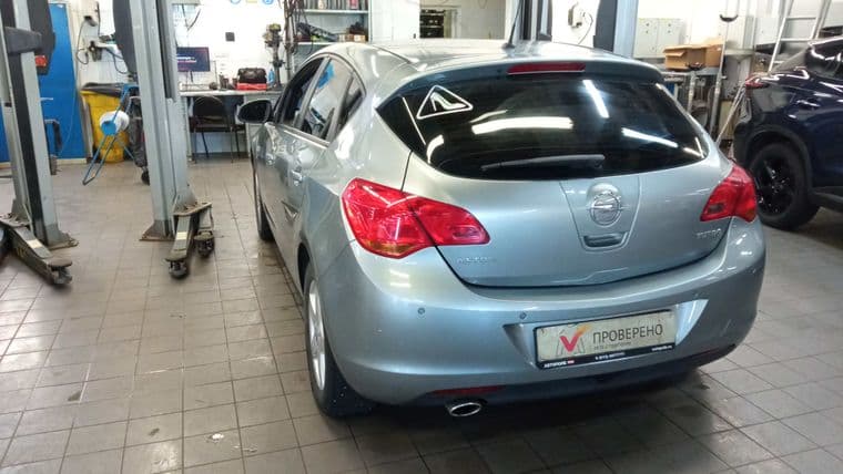 Opel Astra, 2011 - вид 3