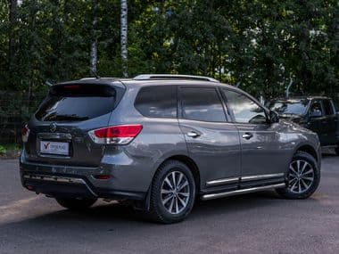 Nissan Pathfinder 2015 года, 163 406 км - вид 2