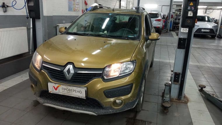 Renault Sandero Stepway 2018 года, 99 738 км - вид 1