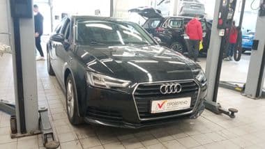 Audi A4 2017 года, 99 637 км - вид 2