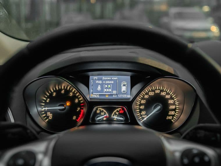 Ford Kuga, 2014 - вид 4