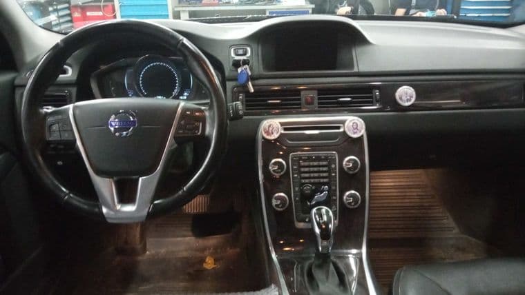 Volvo XC70, 2016 - вид 4