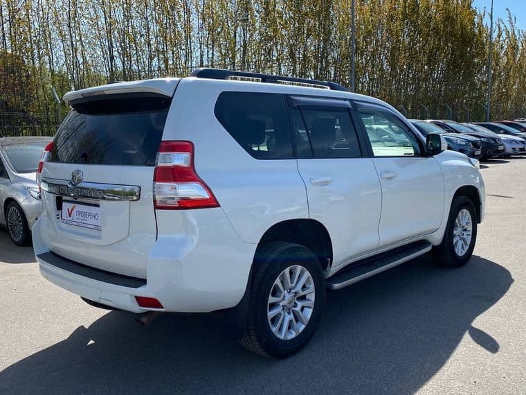 Toyota Land Cruiser Prado, 2016 - вид 3