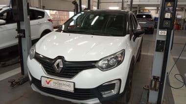 Renault Kaptur 2018 года, 197 613 км - вид 1